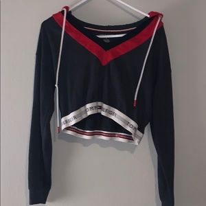 Tommy Hilfiger crop top sweater